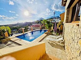 Charming Villa With Private Garden