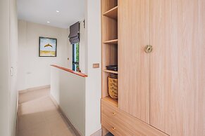 Leva Boutique Hotel