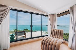 Leva Boutique Hotel