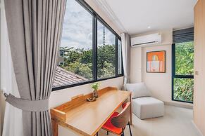 Leva Boutique Hotel