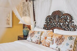 Leva Boutique Hotel