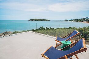 Leva Boutique Hotel