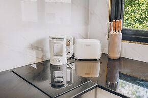 Leva Boutique Hotel