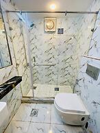 Hotel Five Rivers Airport Road