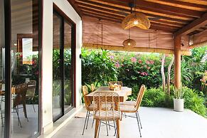 Villa Sukhaloka by AGATA - Private Pool