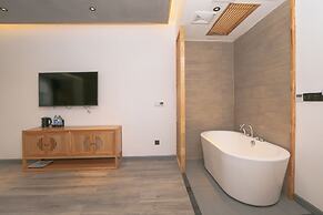 Cozy Boutique Hotel
