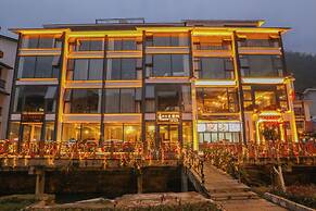 Cozy Boutique Hotel