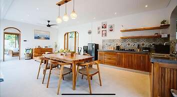 Bukti Garden Villa