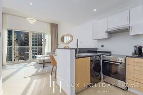 LUX The Marina View Suite 3