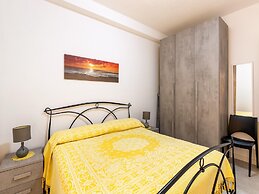 Apartment in With Swimming Pool and sea View