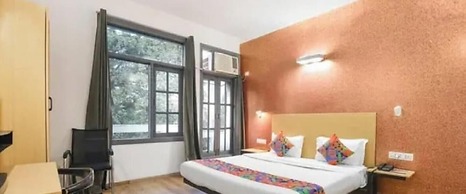 royal spark inn03