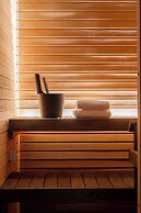 12th Floor Sauna Retreat with Views