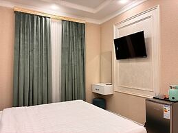 Donish Hotel