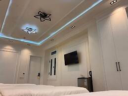 Donish Hotel