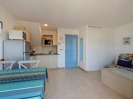 Peaceful Coastal Stay With Access to Pool