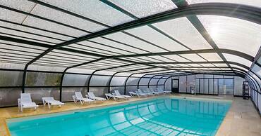Peaceful Coastal Stay With Access to Pool