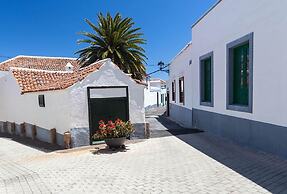 Estate in La Sabina With Private Pool