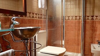 Estate in La Sabina With Private Pool