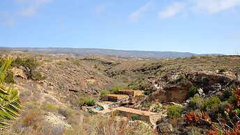 Estate in La Sabina With Private Pool