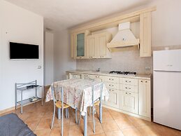 Apartment With air Conditioning and Terrace