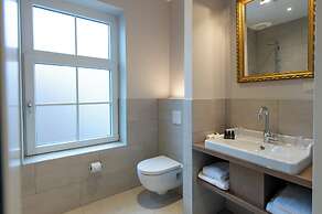 Boutique Hotel Mondragon