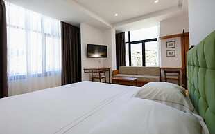 Hotel Republika Berat