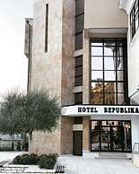 Hotel Republika Berat