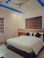 Azay Luxurious Apartment