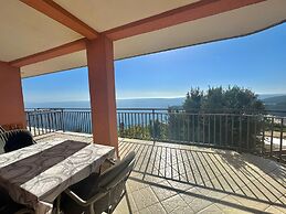 Calma Vista Apartments