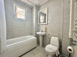 Calma Vista Apartments