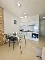 Calma Vista Apartments