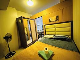 Simple Pasay Getaway - Entire Apartment for Rent