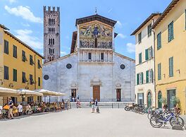 The Tuscan Window in Lucca