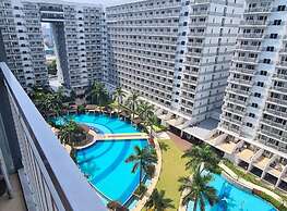 Peaceful Pasay Oasis - Entire Apartment for Rent