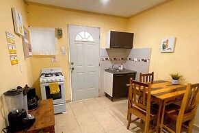 Isla Mujeres private Apartment w Kitchen
