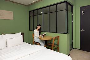 Icheon XYM Hotel