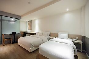 Icheon XYM Hotel