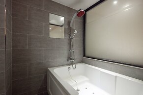 Icheon XYM Hotel