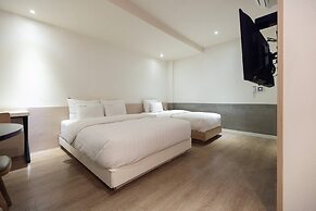 Icheon XYM Hotel