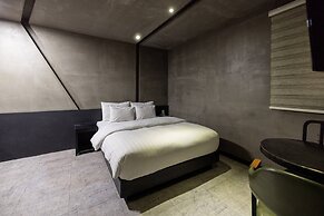 Icheon XYM Hotel