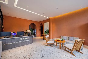 Riverside Bamboo Frest Hotel