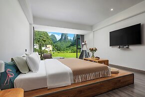 Yangshuo 1Q84 Tree Hotel