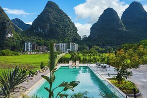 Yangshuo 1Q84 Tree Hotel