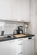 Bright Studio Apt. with Private Balcony