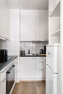 Bright Studio Apt. with Private Balcony