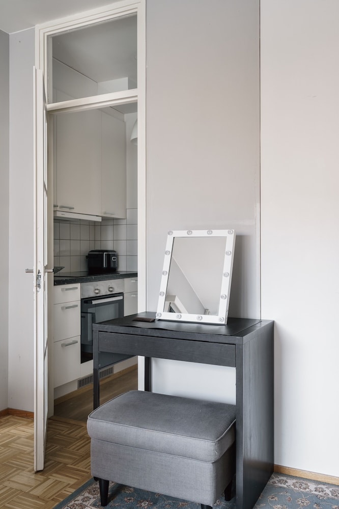 Bright Studio Apt. with Private Balcony