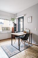 Bright Studio Apt. with Private Balcony
