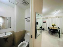 Spacious Central Davao City Getaway - Spacious Apartment With Shared P