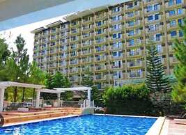 Spacious Central Davao City Getaway - Spacious Apartment With Shared P