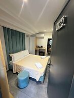 Ilio Boutique Swim Up Rooms